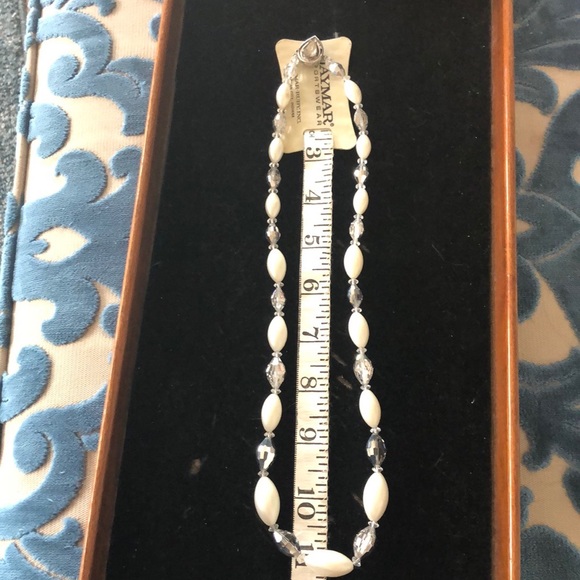 1960’s Necklace - Picture 6 of 8